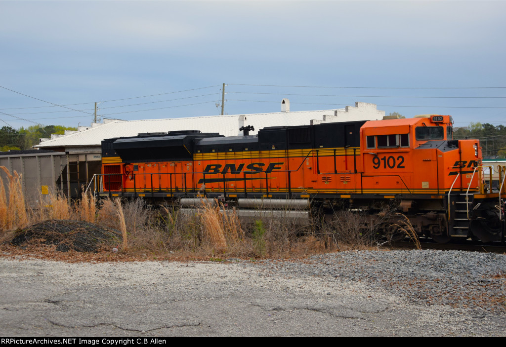 BNSF 9102